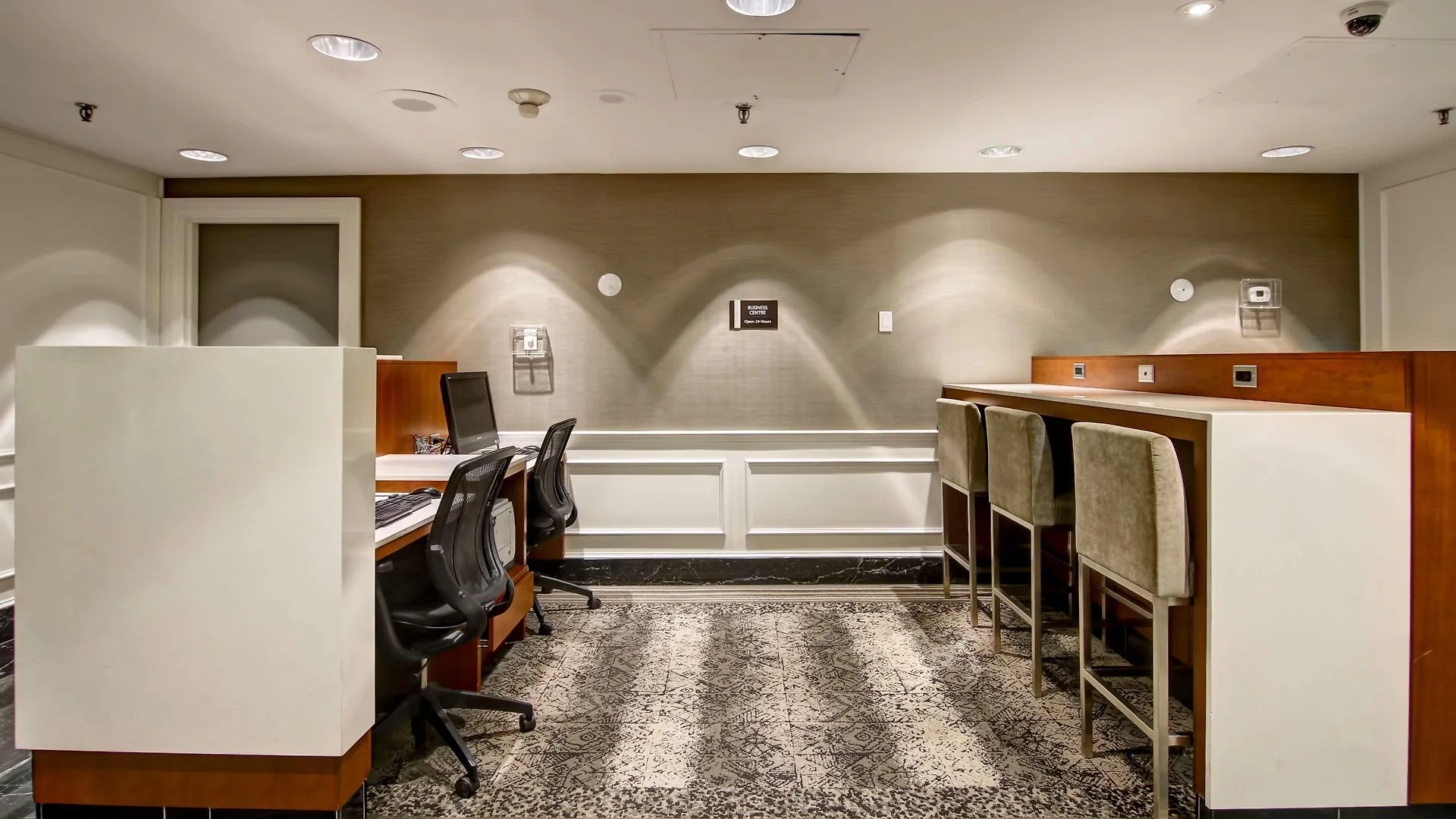 Doubletree By Hilton Toronto Downtown Otel