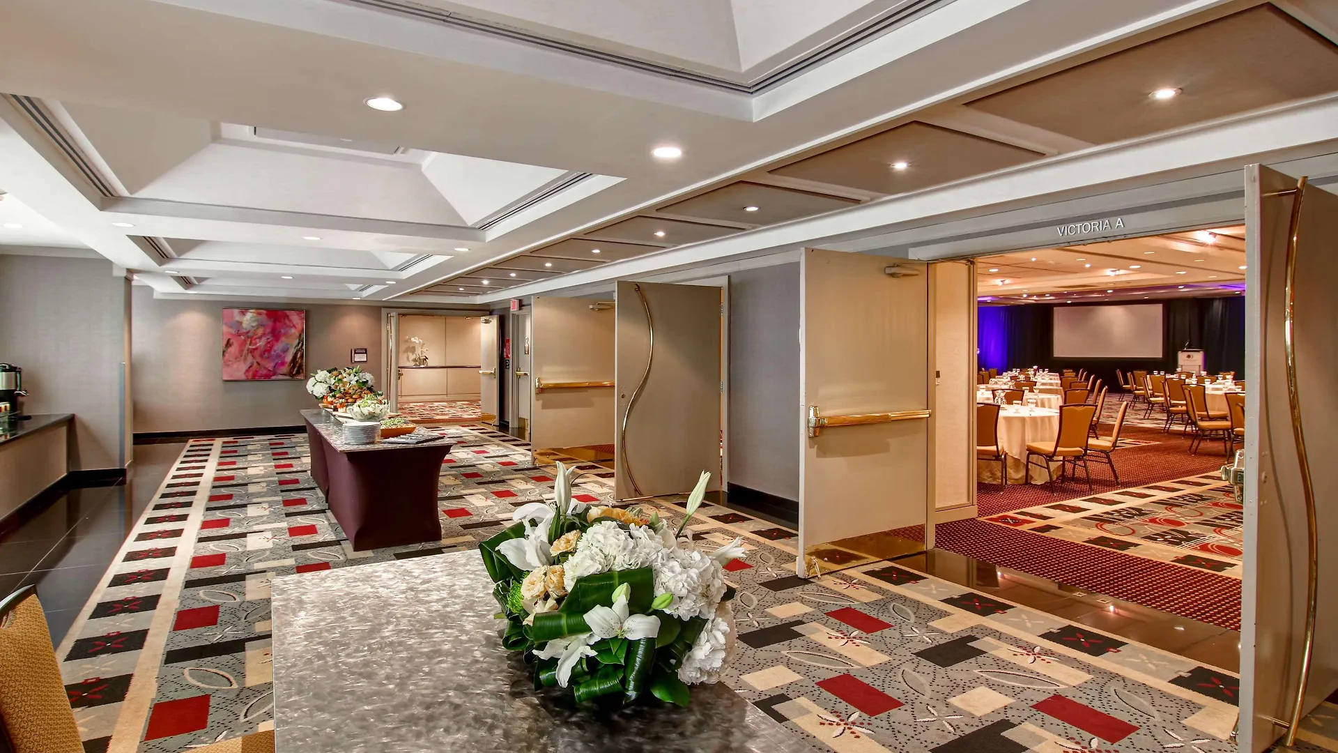 Doubletree By Hilton Toronto Downtown Otel Kanada