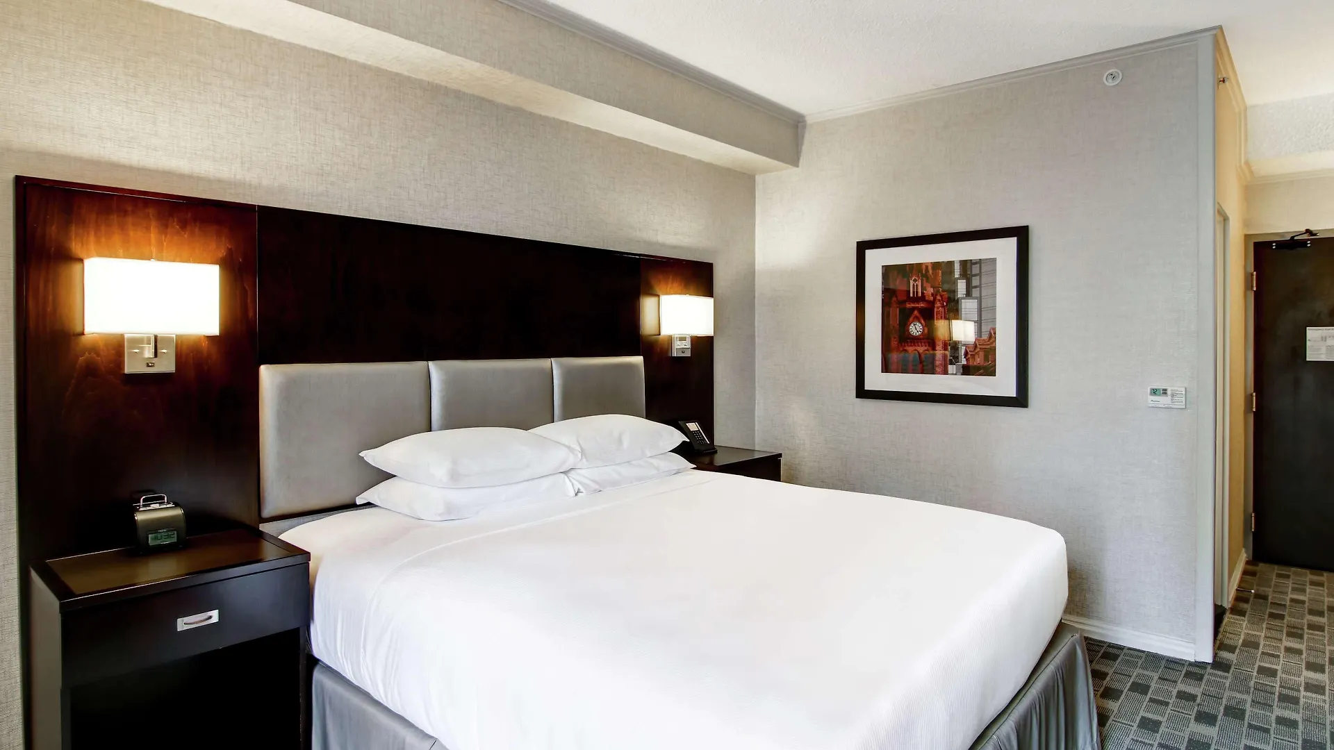 Doubletree By Hilton Toronto Downtown Otel