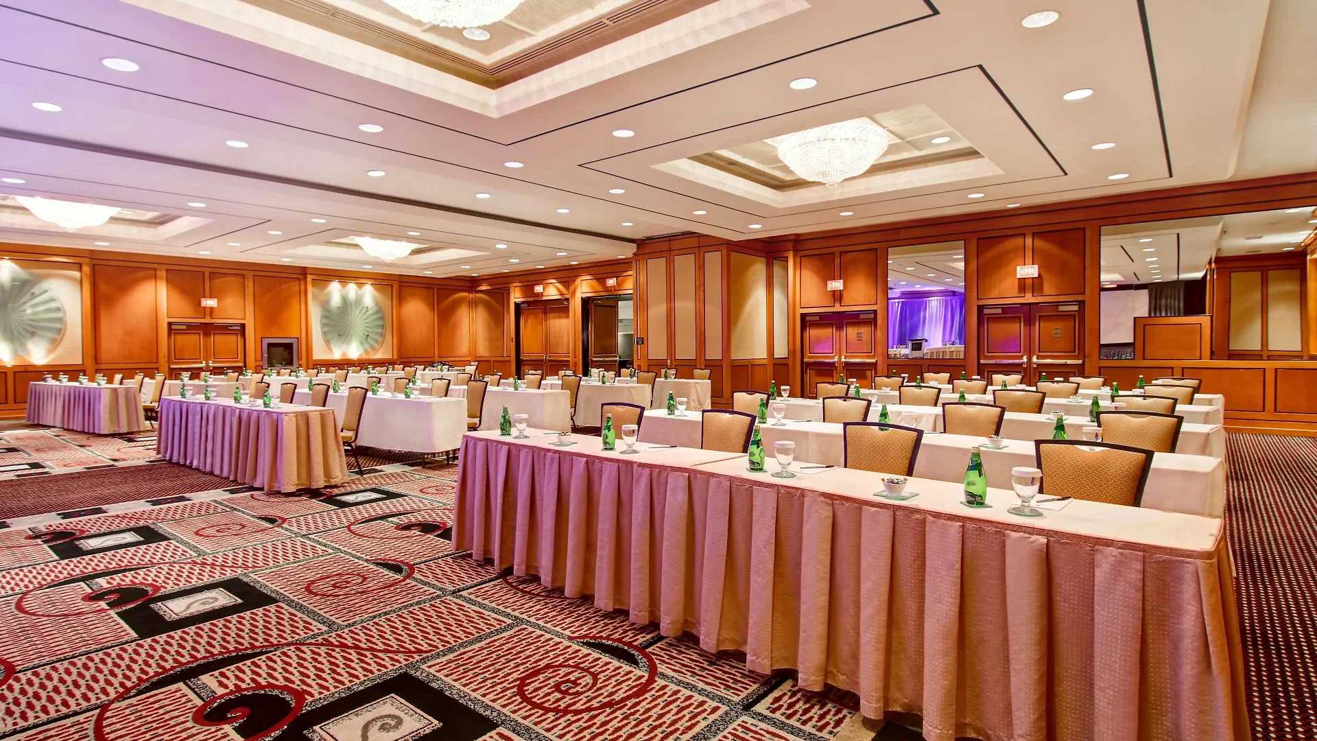 ****  Doubletree By Hilton Toronto Downtown Hotel Canada
