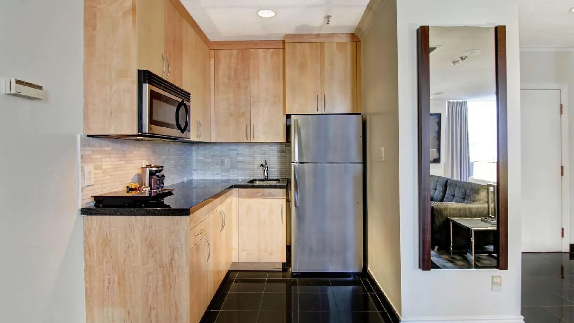 Doubletree By Hilton Toronto Downtown Hotel 4*,  Canada